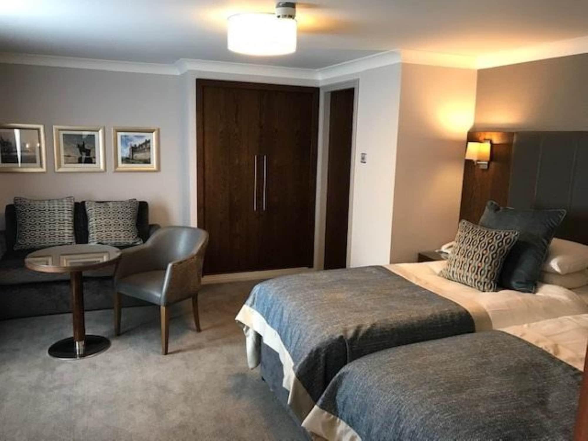 Golden Lion Hotel Stirling Eksteriør billede