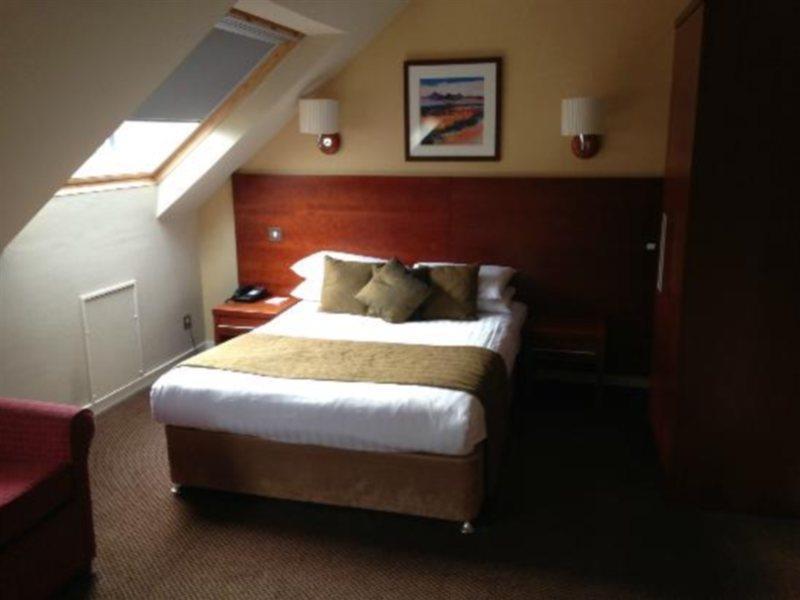 Golden Lion Hotel Stirling Eksteriør billede