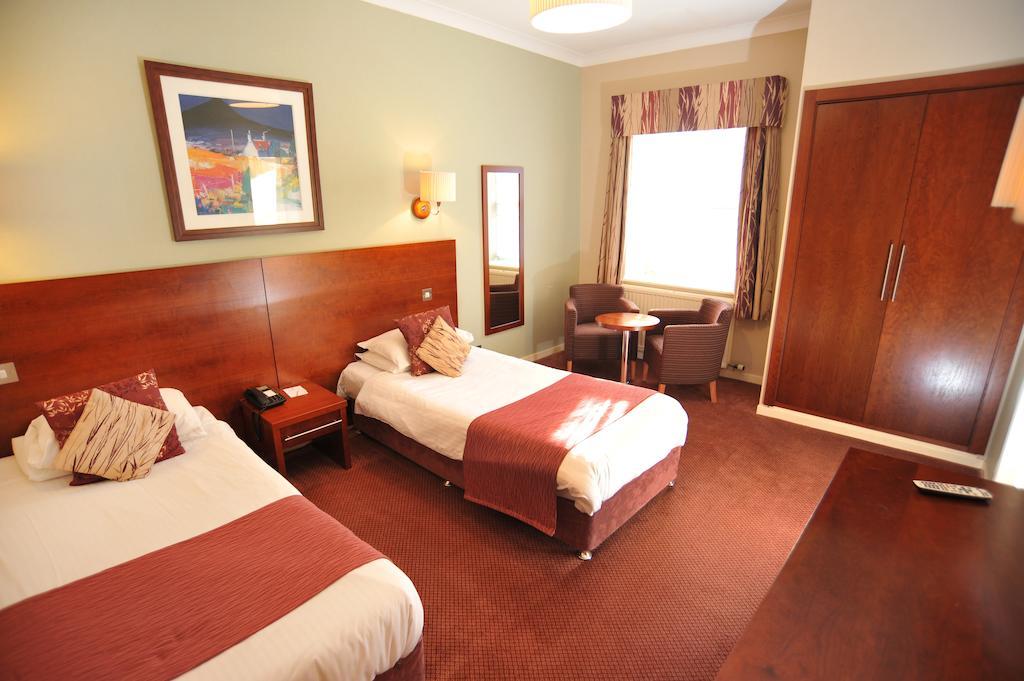 Golden Lion Hotel Stirling Eksteriør billede